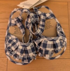 ❤️2 For 10❤️ Gap 6M Gingham Sandals